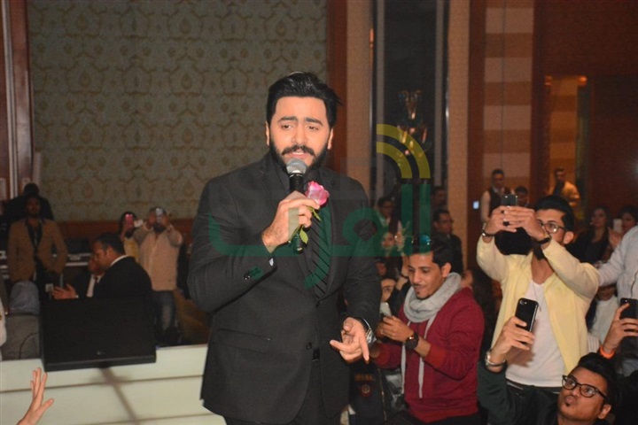 بالصور .. تامر حسني ويسرا يشعلون حفل عطلة نصف العام بالصور .. تامر حسني ويسرا يشعلون حفل عطلة نصف العام