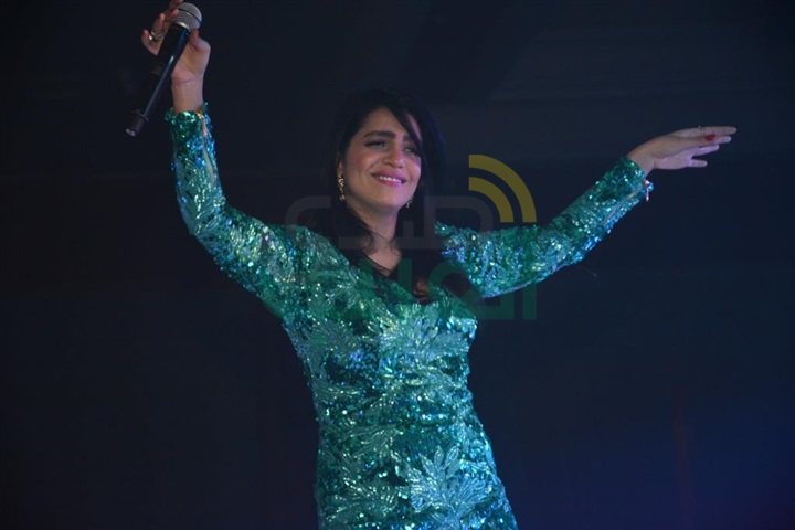 بالصور .. تامر حسني ويسرا يشعلون حفل عطلة نصف العام بالصور .. تامر حسني ويسرا يشعلون حفل عطلة نصف العام