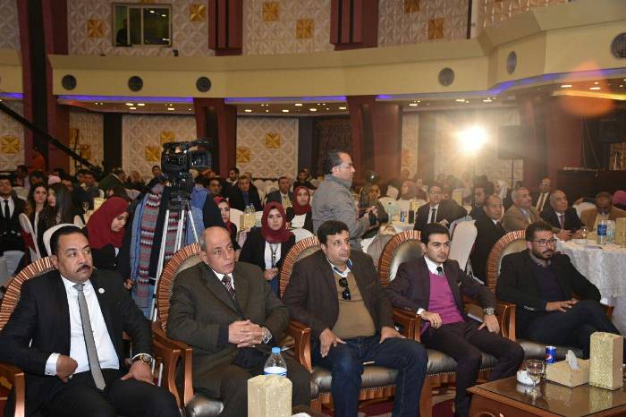 محافظ الشرقية يُشارك بورشة عمل بعنوان عودة مصر "الهوية و الشباب"