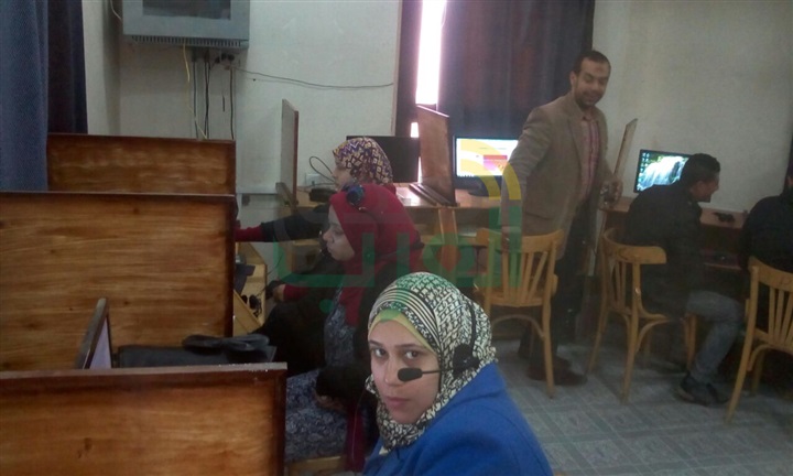 بالصور.. وكيل تعليم القليوبية يتفقد تدريبات برنامج المنحة الهندية (MICIT)