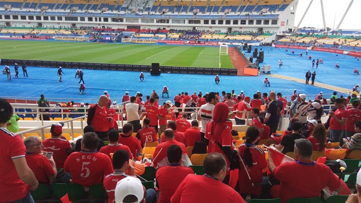 بالصور.. الجماهير المصرية داخل استاد مباراة النهائى الأفريقى أمام الكاميرون بالصور.. الجماهير المصرية داخل استاد مباراة النهائى الأفريقى أمام الكاميرون