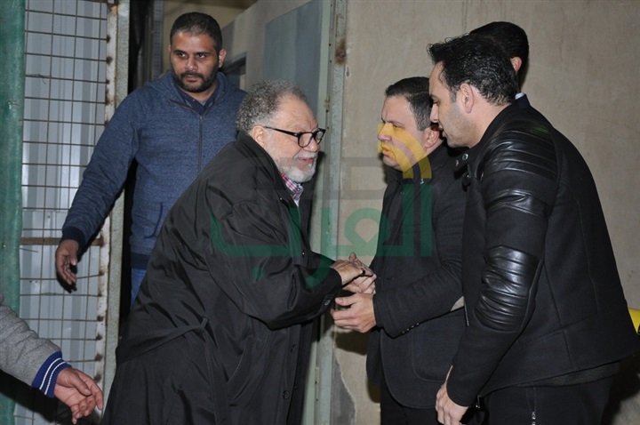 بالصور .. يحي الفخراني ومصطفى قمر وميس حمدان في عزاء والدة ادوارد بالصور .. يحي الفخراني ومصطفى قمر وميس حمدان في عزاء والدة ادوارد