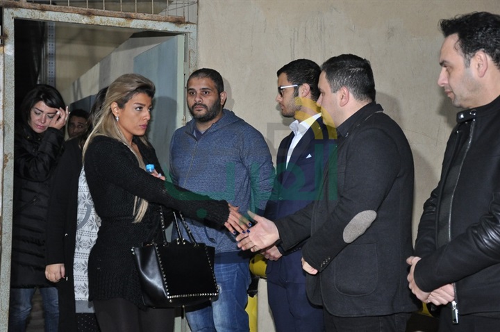بالصور .. يحي الفخراني ومصطفى قمر وميس حمدان في عزاء والدة ادوارد بالصور .. يحي الفخراني ومصطفى قمر وميس حمدان في عزاء والدة ادوارد