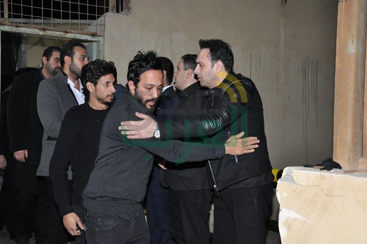 بالصور .. يحي الفخراني ومصطفى قمر وميس حمدان في عزاء والدة ادوارد بالصور .. يحي الفخراني ومصطفى قمر وميس حمدان في عزاء والدة ادوارد