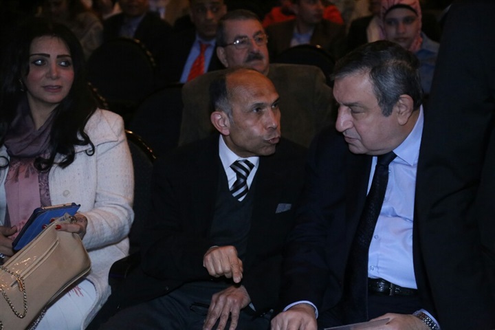 بالصور.. بدء أمسية شعرية لـ "فاروق جويدة" بدار الأوبرا بالصور.. بدء أمسية شعرية لـ "فاروق جويدة" بدار الأوبرا