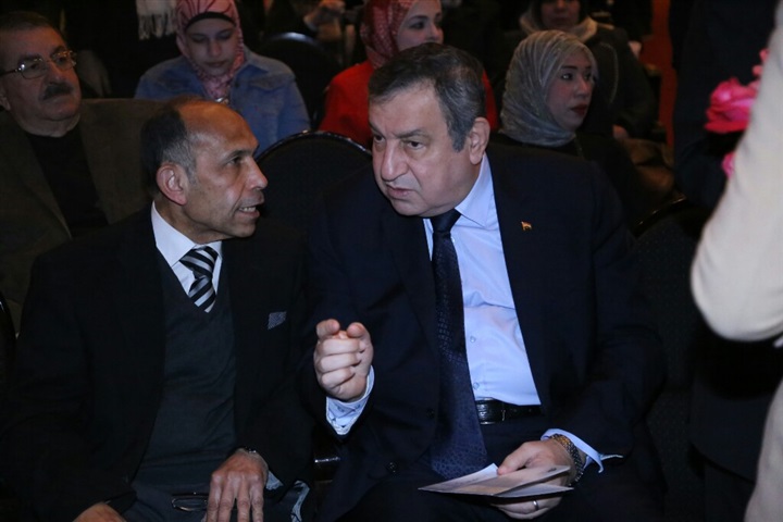بالصور.. بدء أمسية شعرية لـ "فاروق جويدة" بدار الأوبرا بالصور.. بدء أمسية شعرية لـ "فاروق جويدة" بدار الأوبرا