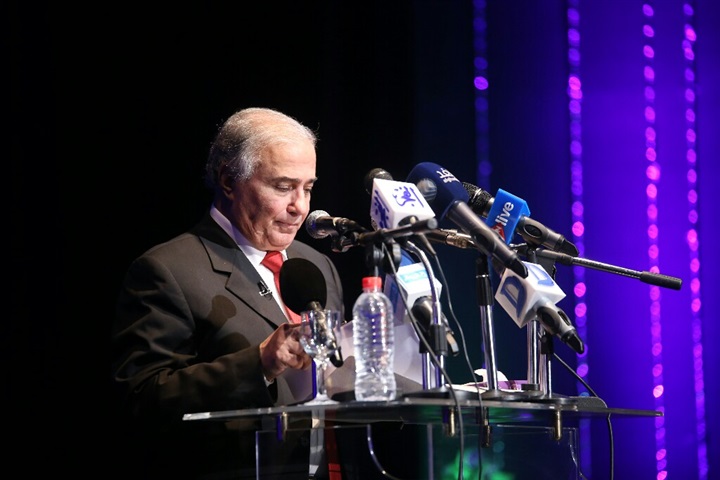 بالصور.. بدء أمسية شعرية لـ "فاروق جويدة" بدار الأوبرا بالصور.. بدء أمسية شعرية لـ "فاروق جويدة" بدار الأوبرا