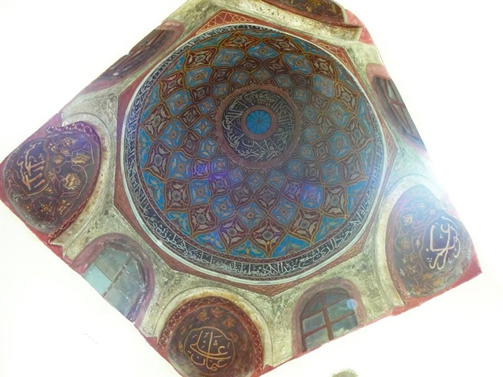 مسجد ومقام السيد محمد الأصغر الشهير بـ " محمد الأنور " ابن أخي السيدة نفيسة بنت الحسن الأكبر ، وعمه السيد إبراهيم الأنور" رضي الله عنهم"، بالقاهرة - مصر مسجد ومقام السيد محمد الأصغر الشهير بـ " محمد الأنور " ابن أخي السيدة نفيسة بنت الحسن الأكبر ، وعمه السيد إبراهيم الأنور" رضي الله عنهم"، بالقاهرة - مصر