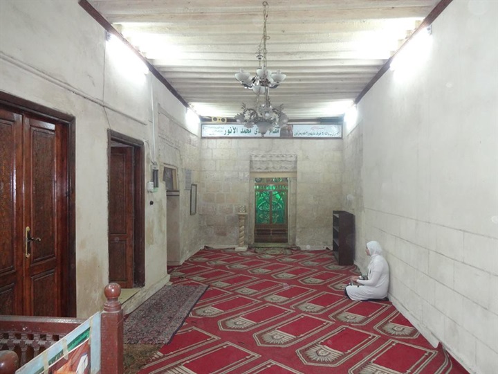 مسجد ومقام السيد محمد الأصغر الشهير بـ " محمد الأنور " ابن أخي السيدة نفيسة بنت الحسن الأكبر ، وعمه السيد إبراهيم الأنور" رضي الله عنهم"، بالقاهرة - مصر مسجد ومقام السيد محمد الأصغر الشهير بـ " محمد الأنور " ابن أخي السيدة نفيسة بنت الحسن الأكبر ، وعمه السيد إبراهيم الأنور" رضي الله عنهم"، بالقاهرة - مصر