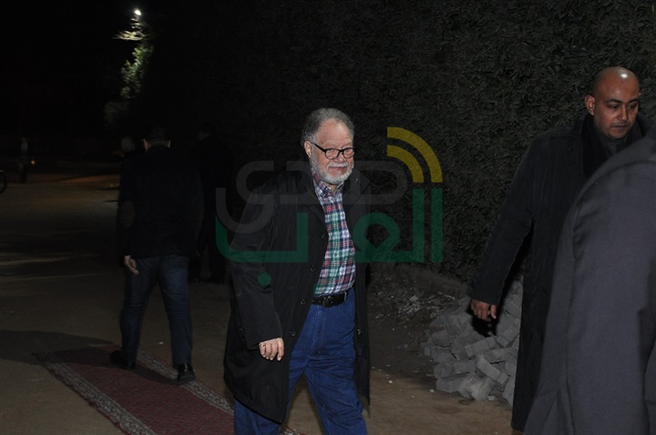 بالصور .. يحي الفخراني ومصطفى قمر وميس حمدان في عزاء والدة ادوارد بالصور .. يحي الفخراني ومصطفى قمر وميس حمدان في عزاء والدة ادوارد