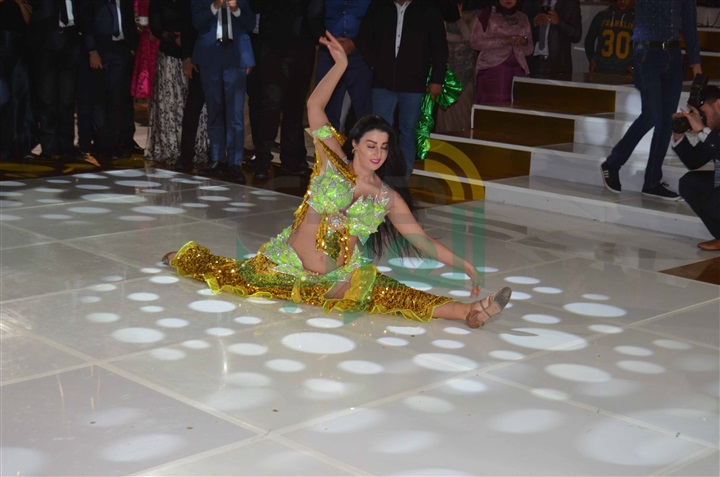 بالصور.. صافينار وبوسي يشعلان زفاف نجل شقيق الإعلامية سهير شلبي بالصور.. صافينار وبوسي يشعلان زفاف نجل شقيق الإعلامية سهير شلبي