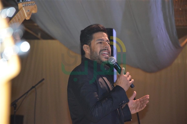 بالصور.. حماقى وبوسى فى زفاف محمد ونورهان بالصور.. حماقى وبوسى فى زفاف محمد ونورهان