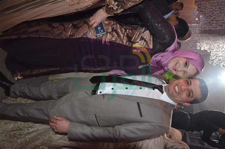 بالصور.. حماقى وبوسى فى زفاف محمد ونورهان بالصور.. حماقى وبوسى فى زفاف محمد ونورهان