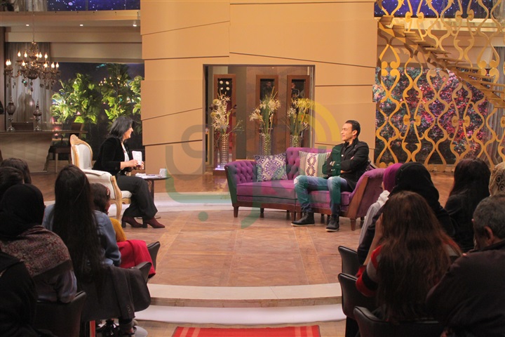 بالصور.. تفاصيل لقاء "الحضري" في "معكم.. منى الشاذلي"