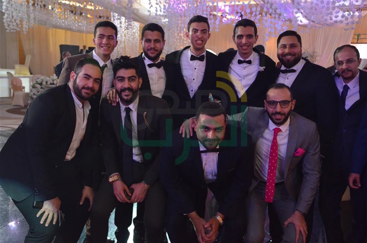 بالصور.. حماقى وبوسى فى زفاف محمد ونورهان بالصور.. حماقى وبوسى فى زفاف محمد ونورهان