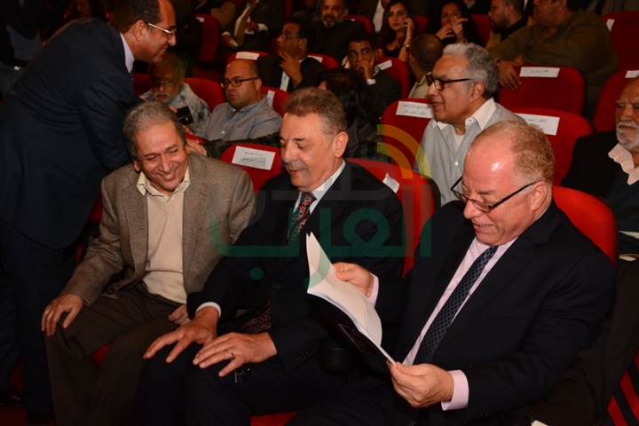 بالصور.. تكريم النجوم في ختام مهرجان جمعية الفيلم بالصور.. تكريم النجوم في ختام مهرجان جمعية الفيلم