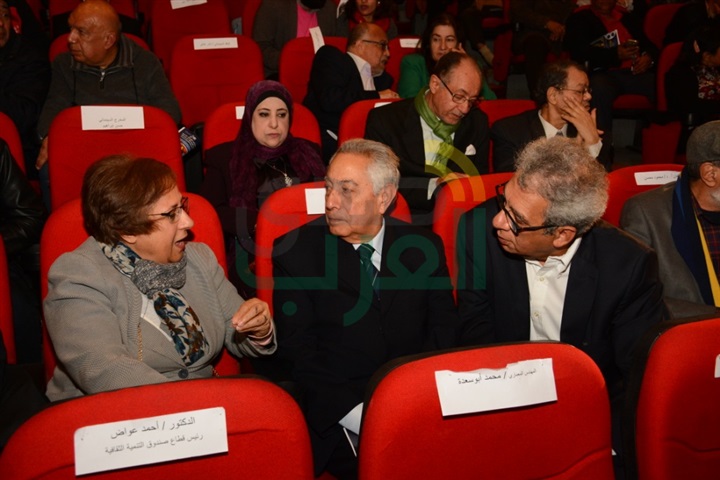 بالصور.. تكريم النجوم في ختام مهرجان جمعية الفيلم بالصور.. تكريم النجوم في ختام مهرجان جمعية الفيلم