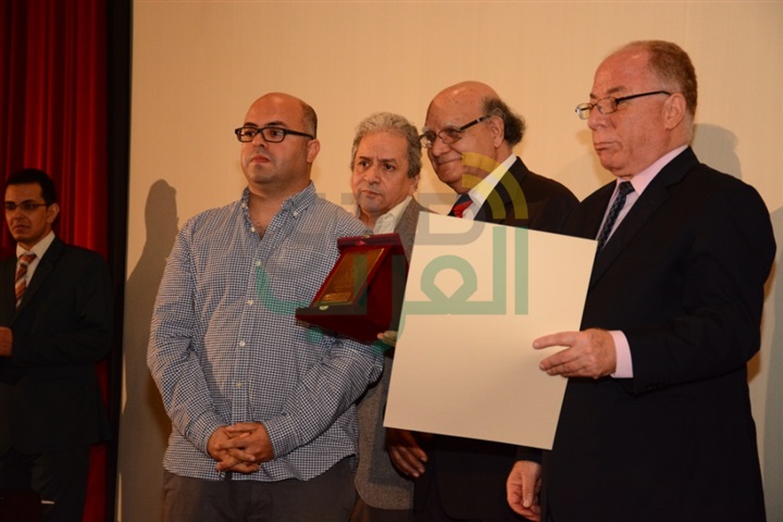 بالصور.. تكريم النجوم في ختام مهرجان جمعية الفيلم بالصور.. تكريم النجوم في ختام مهرجان جمعية الفيلم