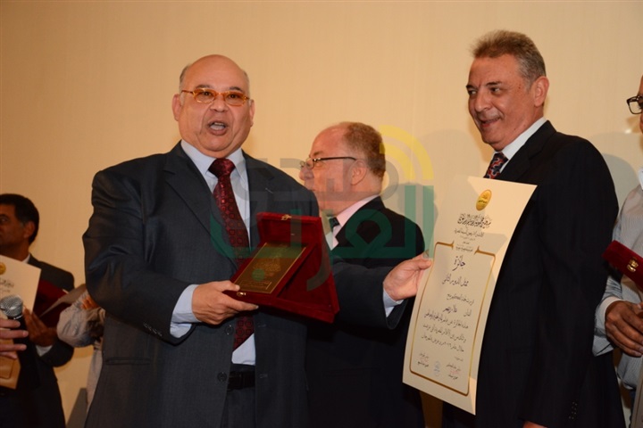 بالصور.. تكريم النجوم في ختام مهرجان جمعية الفيلم بالصور.. تكريم النجوم في ختام مهرجان جمعية الفيلم