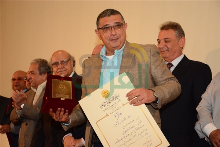 بالصور.. تكريم النجوم في ختام مهرجان جمعية الفيلم بالصور.. تكريم النجوم في ختام مهرجان جمعية الفيلم