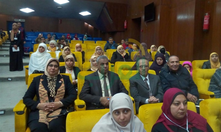 "تعليم القليوبية" تشارك فى ملتقى تطبيقات التكنولوجيا فى التربية بجامعة بنها