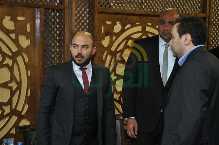 بالصور..  عزاء والد المطرب محمود العسيلى 