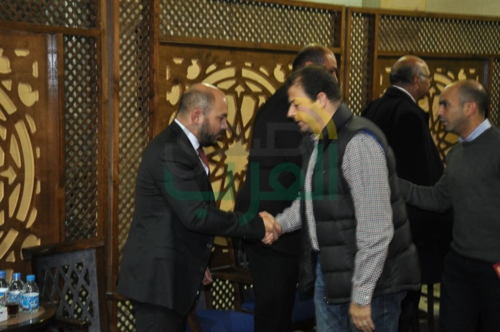 بالصور..  عزاء والد المطرب محمود العسيلى 