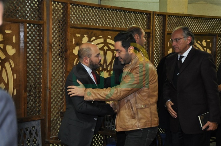 بالصور..  عزاء والد المطرب محمود العسيلى 
