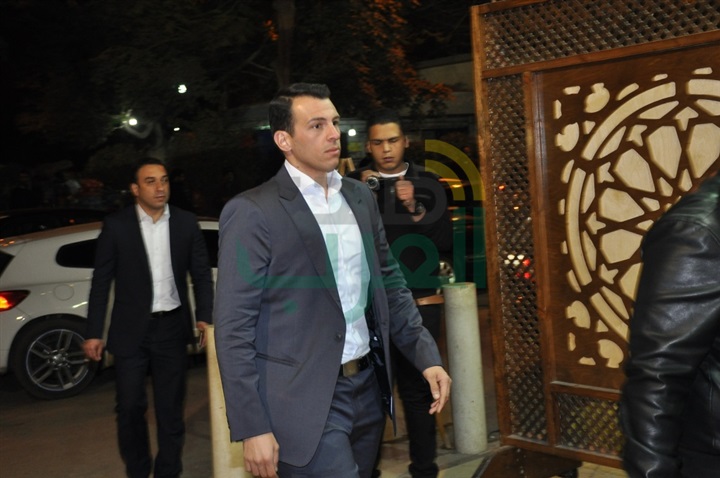 بالصور..  عزاء والد المطرب محمود العسيلى 