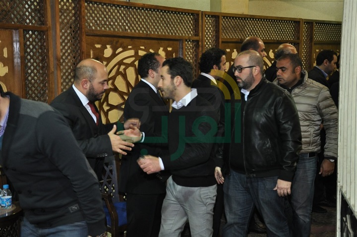 بالصور..  عزاء والد المطرب محمود العسيلى 