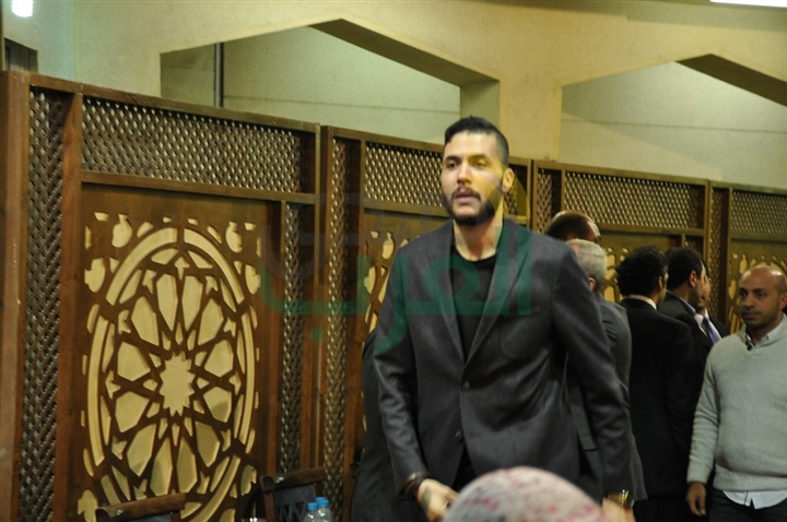 انتهاء عزاء والد المطرب محمود العسيلى بحضور المشاهير