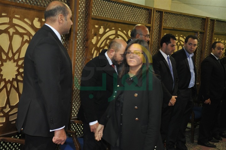 انتهاء عزاء والد المطرب محمود العسيلى بحضور المشاهير