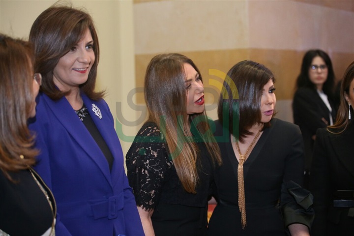 بالصور.. منى زكي وحلمي ودنيا في حفل تكريم "يونيسيف"