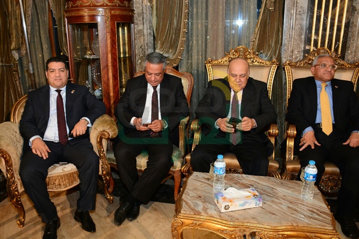 بالصور.. نجوم المجتمع في الصالون الثقافي على شرف محمد صبحي بالصور.. نجوم المجتمع في الصالون الثقافي على شرف محمد صبحي