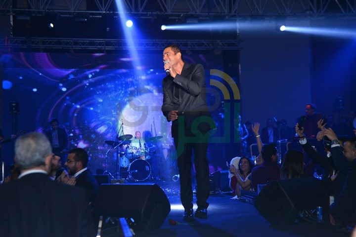 بالصور.. حفل عمرو دياب فى عيد الحب بالصور.. حفل عمرو دياب فى عيد الحب