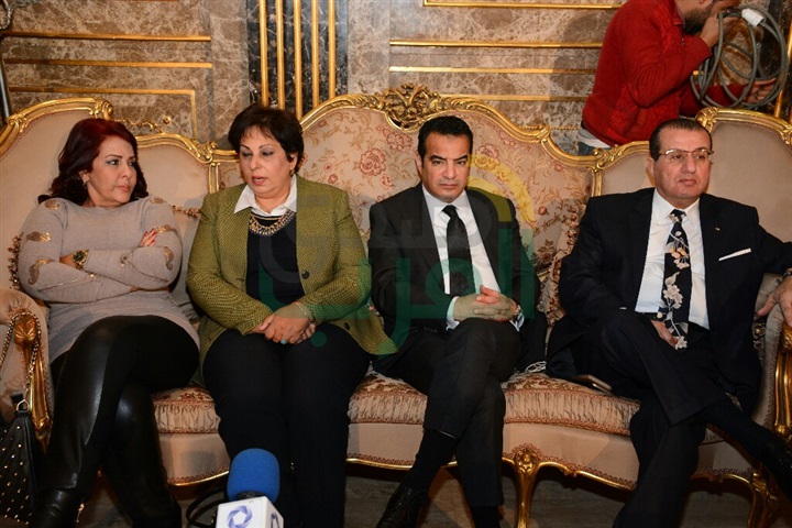 بالصور.. نجوم المجتمع في الصالون الثقافي على شرف محمد صبحي بالصور.. نجوم المجتمع في الصالون الثقافي على شرف محمد صبحي