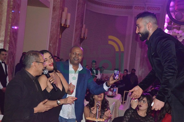 بالصور.. أحمد سعد يتألق في حفل عيد الحب بالفورسيزون بالصور.. أحمد سعد يتألق في حفل عيد الحب بالفورسيزون