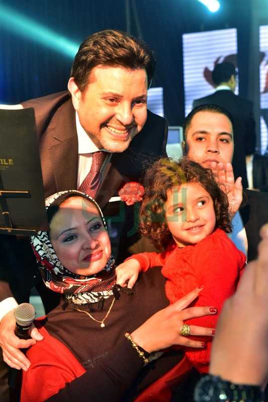 بالصور .. هاني شاكر يطرب جمهور الإسكندرية في حفل عيد الحب بالصور .. هاني شاكر يطرب جمهور الإسكندرية في حفل عيد الحب