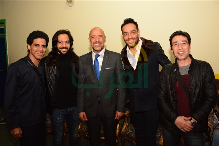 بالصور .. صادق الصباح يقيم إحتفال ضخم بنهاية الموسم الحالي لمسرح مصر بالصور .. صادق الصباح يقيم إحتفال ضخم بنهاية الموسم الحالي لمسرح مصر
