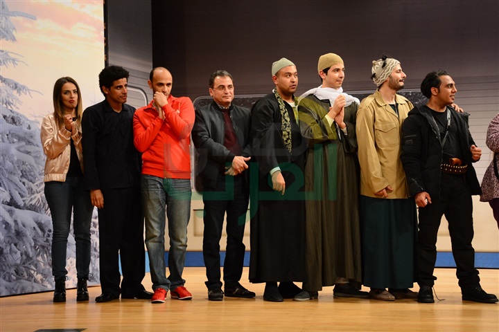 بالصور .. صادق الصباح يقيم إحتفال ضخم بنهاية الموسم الحالي لمسرح مصر بالصور .. صادق الصباح يقيم إحتفال ضخم بنهاية الموسم الحالي لمسرح مصر