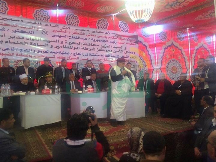 بالصور.. إنهاء خصومة ثأرية بين قبيلة "السعيطى" وعائلة "زايد" بالبحيرة