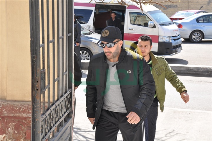 بالصور.. نجوم الفن يشيعون جنازة والد امير كرارة بالصور.. نجوم الفن يشيعون جنازة والد امير كرارة