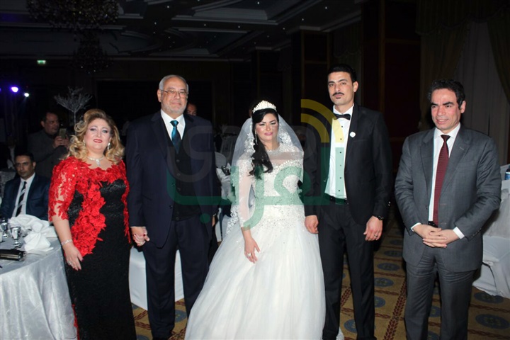 بالصور.. نجوم الفن والإعلام في زفاف الإعلامية "نادية حسني" بالصور.. نجوم الفن والإعلام في زفاف الإعلامية "نادية حسني"