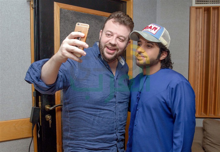 بالصور.. "عيضة المنهالي" يستعد لإطلاق ألبومه الثالث بالصور.. "عيضة المنهالي" يستعد لإطلاق ألبومه الثالث