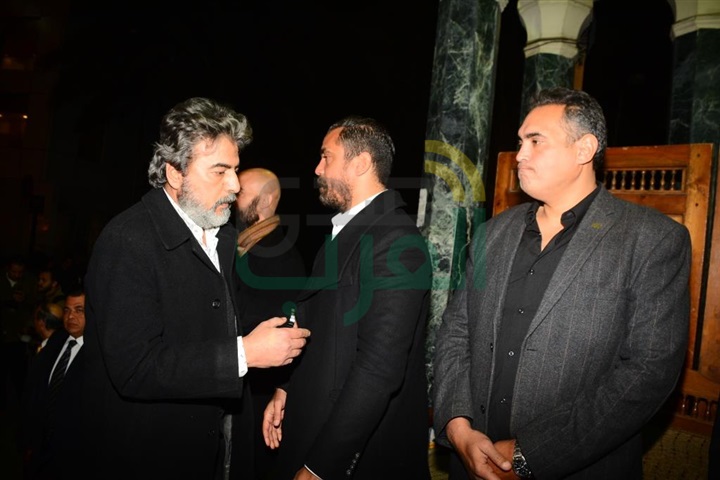 بالصور.. انتهاء عزاء والد أمير كراره من مسجد عمر مكرم بالصور.. انتهاء عزاء والد أمير كراره من مسجد عمر مكرم