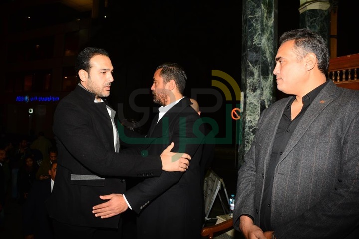 بالصور.. انتهاء عزاء والد أمير كراره من مسجد عمر مكرم بالصور.. انتهاء عزاء والد أمير كراره من مسجد عمر مكرم