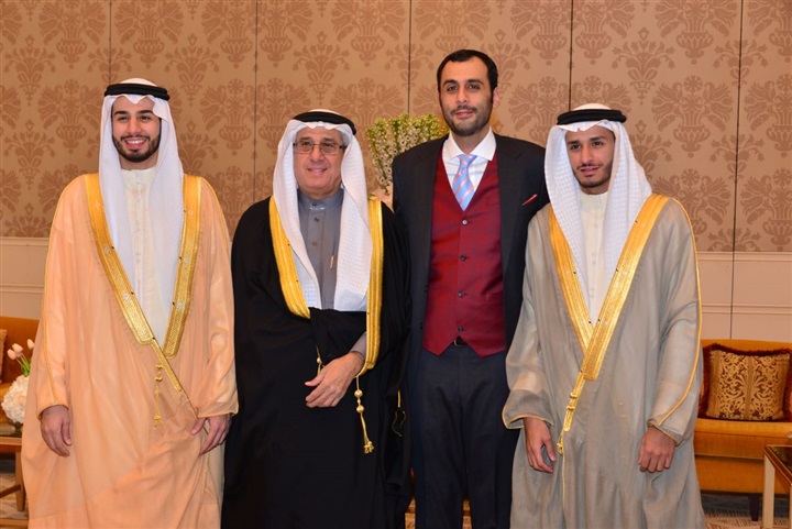 سمو ولي العهد يشرِّف حفل زفاف عبد الله نبيل الحمر سمو ولي العهد يشرِّف حفل زفاف عبد الله نبيل الحمر