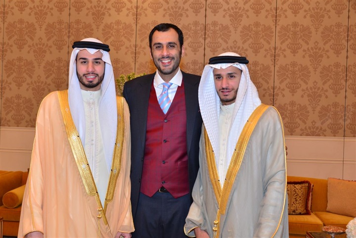 سمو ولي العهد يشرِّف حفل زفاف عبد الله نبيل الحمر سمو ولي العهد يشرِّف حفل زفاف عبد الله نبيل الحمر