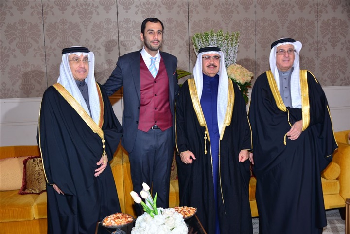 سمو ولي العهد يشرِّف حفل زفاف عبد الله نبيل الحمر سمو ولي العهد يشرِّف حفل زفاف عبد الله نبيل الحمر