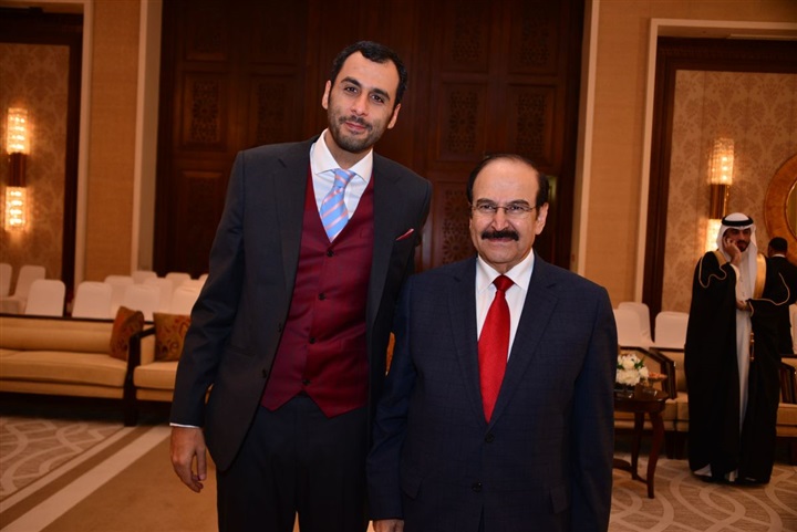 سمو ولي العهد يشرِّف حفل زفاف عبد الله نبيل الحمر سمو ولي العهد يشرِّف حفل زفاف عبد الله نبيل الحمر